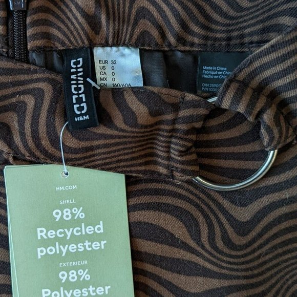 Divided by H&M Women's Brown Geometric Striped Mini Skirt Size 0 Cutout NWT - Picture 4 of 5